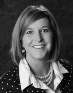 Tara Mays Headshot